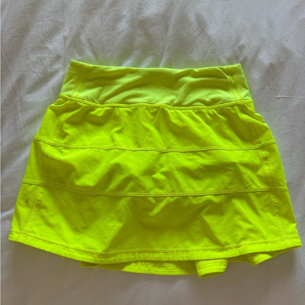 Lululemon Pace Rival pleated Neon Yellow Skirt with built in shorts